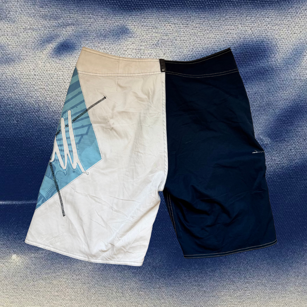 O’Neill blue/white vintage boardies