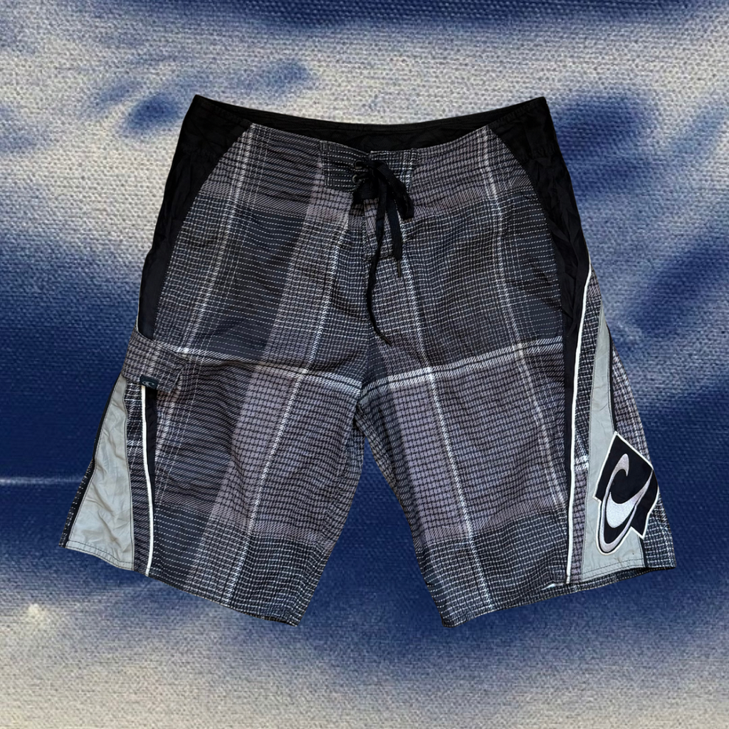 O’Neill checkered vintage boardies