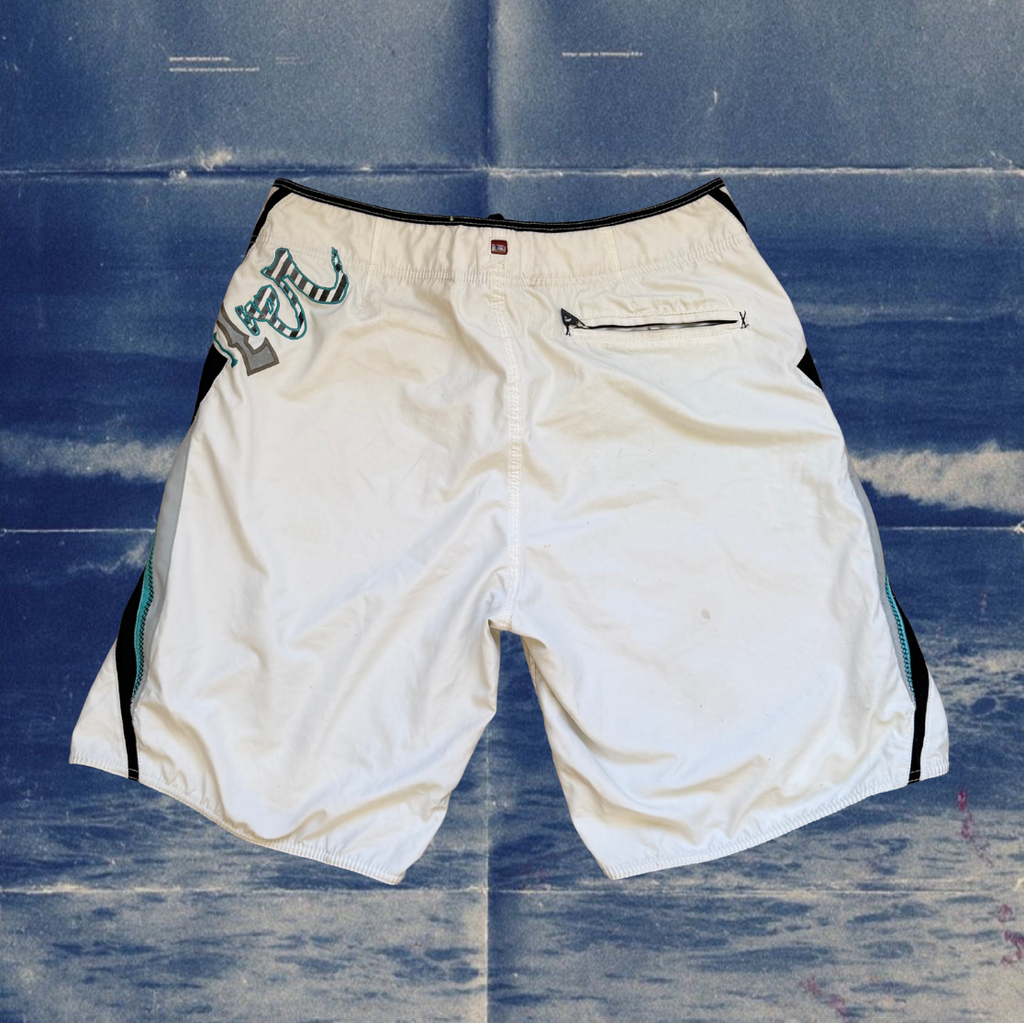 Quicksilver white vintage boardies