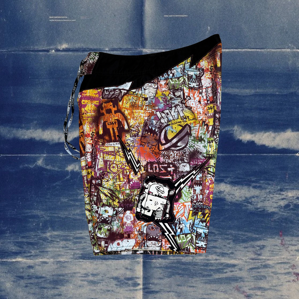 Lost multicolour graffiti vintage boardies