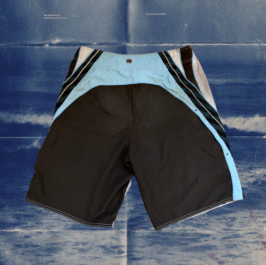 Quicksilver beige, brown and light blue vintage boardies