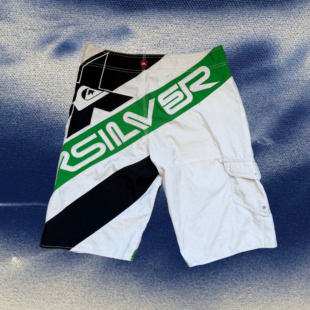 Quicksilver white/green vintage boardies