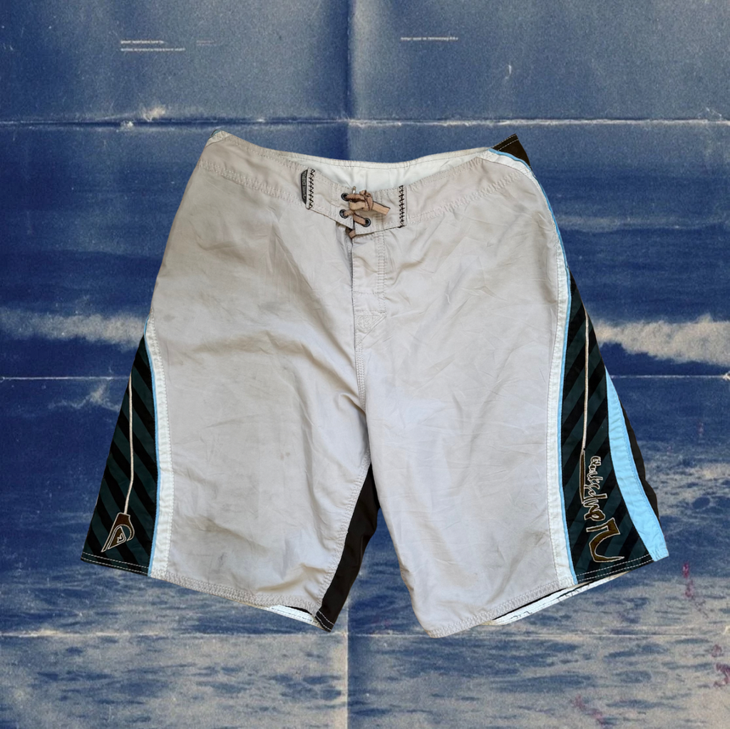 Quicksilver beige, brown and light blue vintage boardies