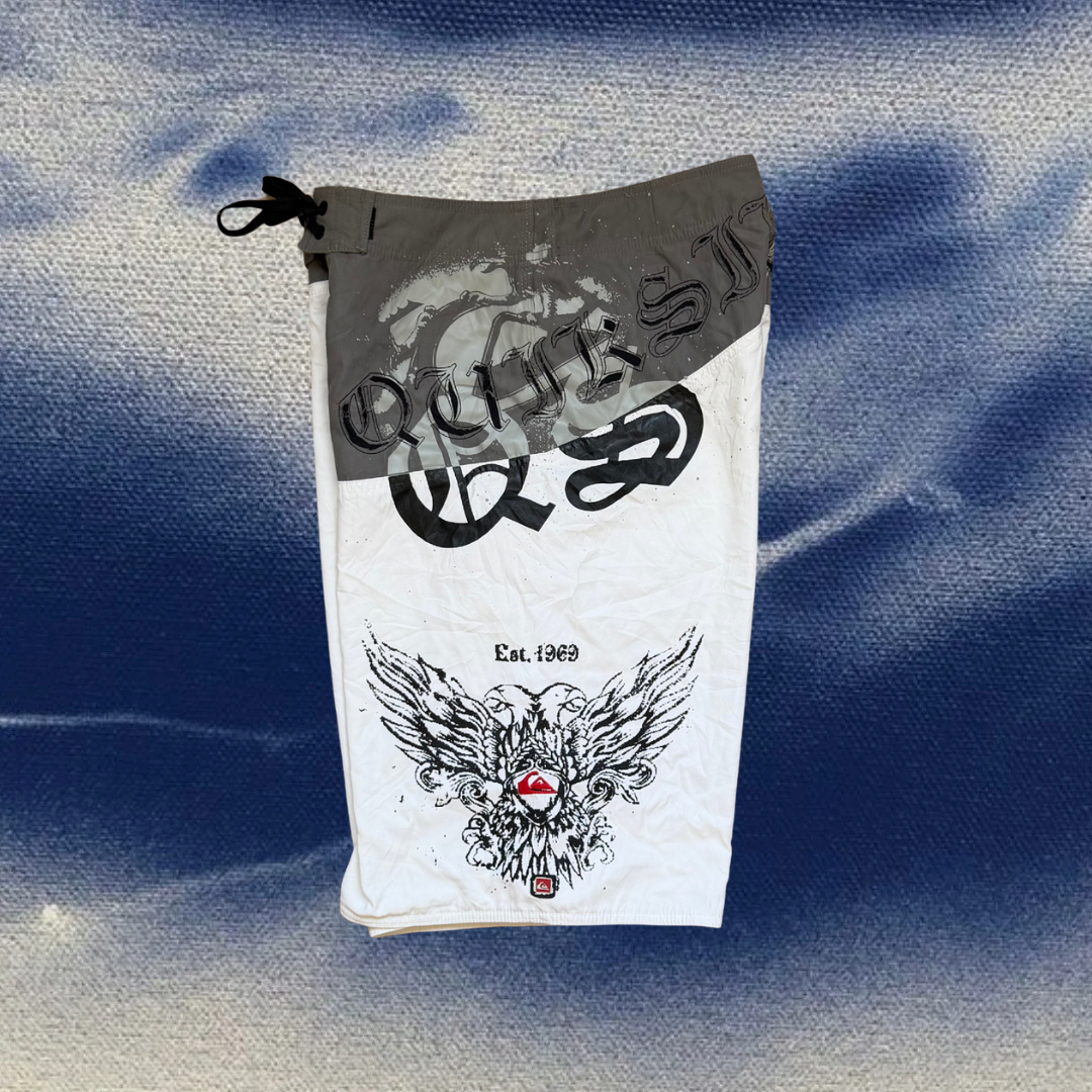 Quicksilver Wings print white vintage boardies