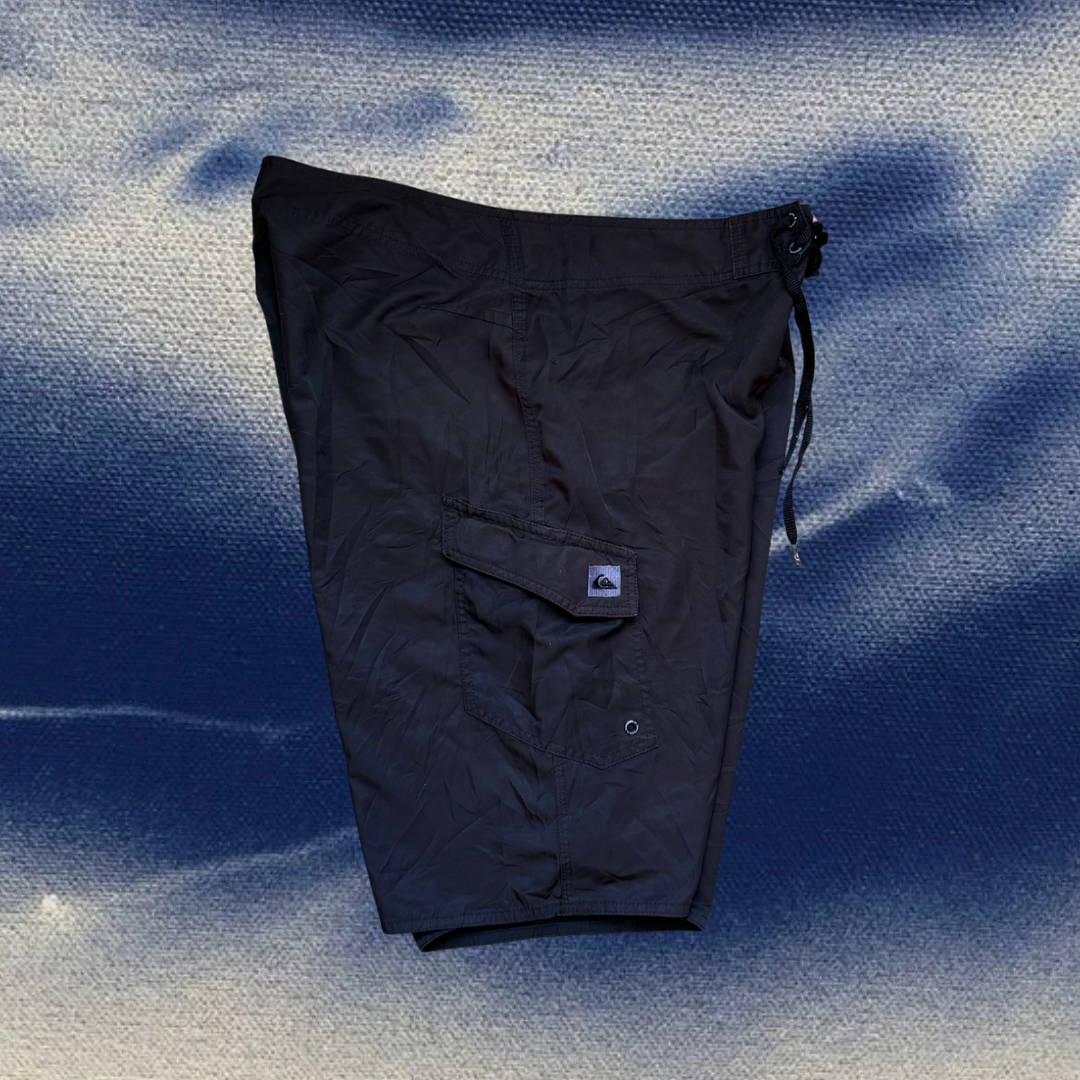 Quicksilver black vintage boardies