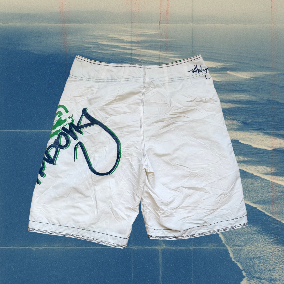 Billabong Script white vintage boardies