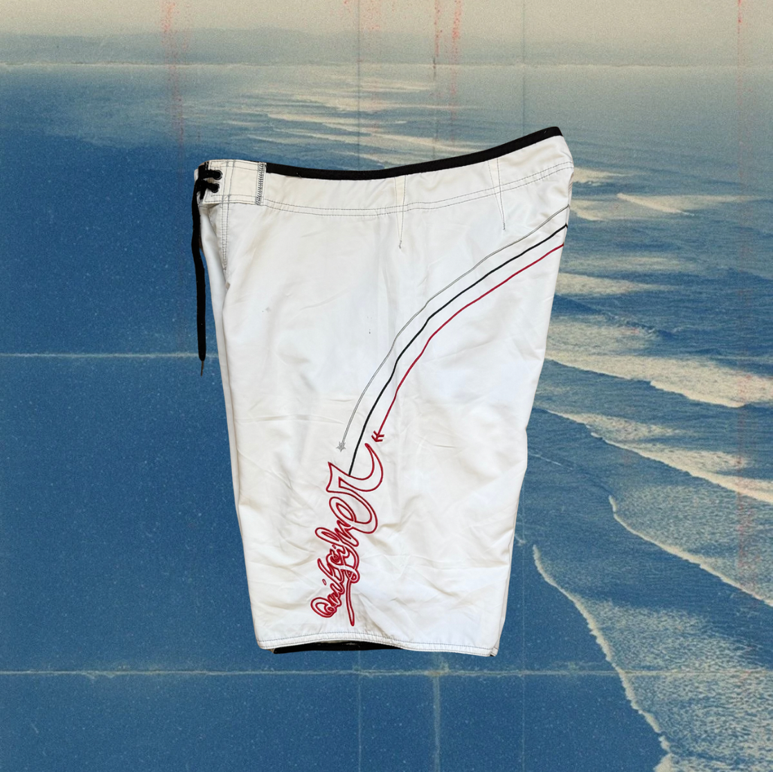 Quicksilver white with details vintage boardies
