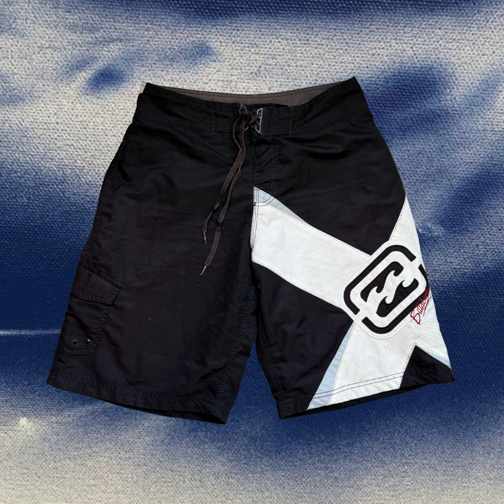Billabong black/white signature vintage boardies