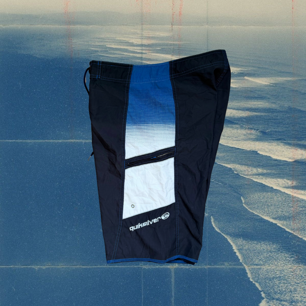 Quicksilver Circuit navy vintage boardies