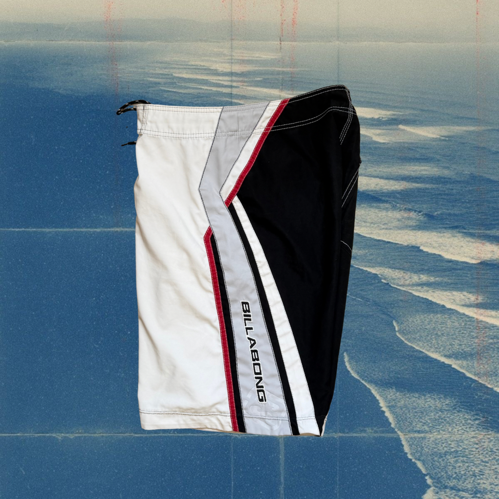 Billabong white & black vintage boardies