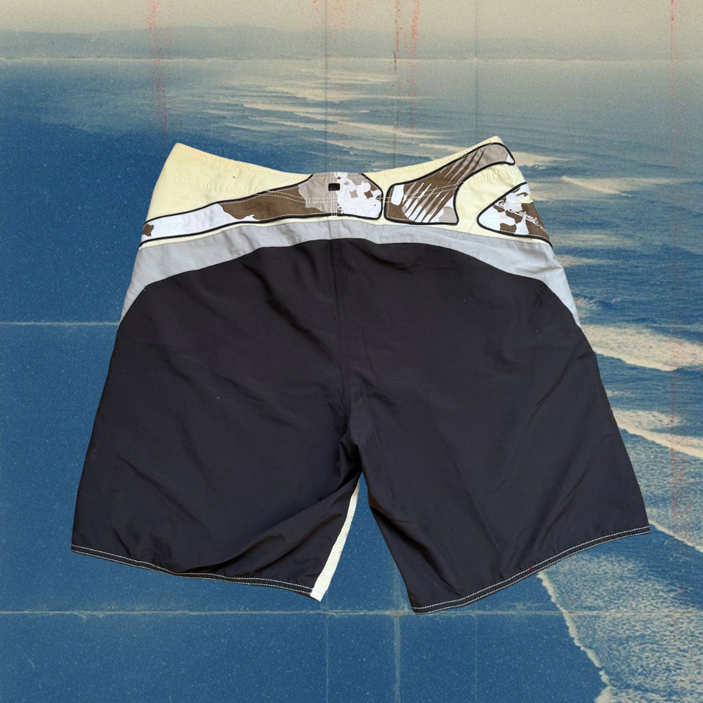 Quicksilver yellow/brown vintage boardies