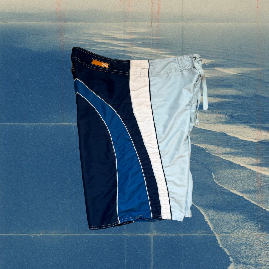 Quicksilver light blue & navy vintage boardies