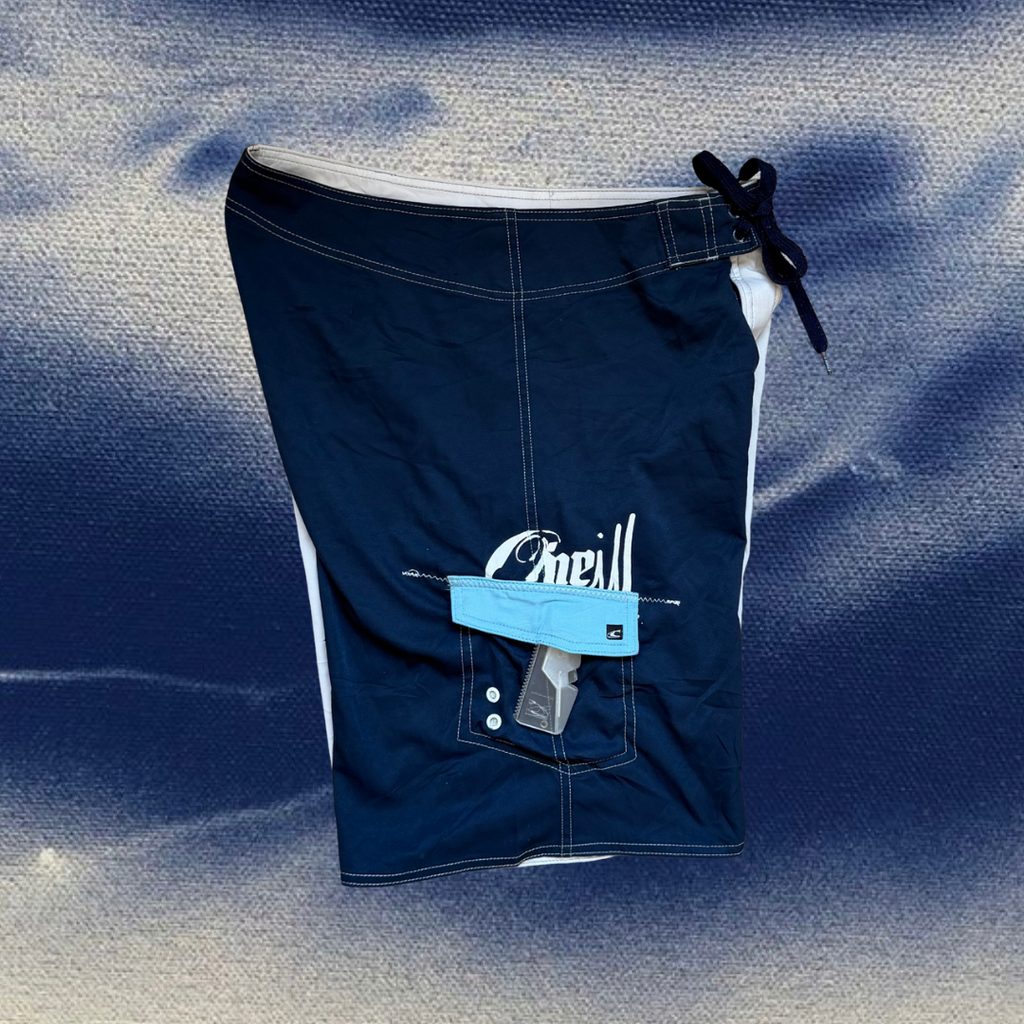 O’Neill blue/white vintage boardies