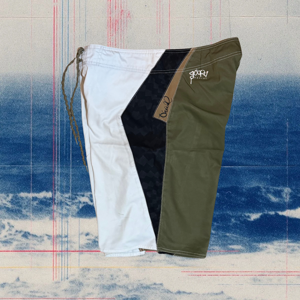 O’Neill white/green retro vintage boardies