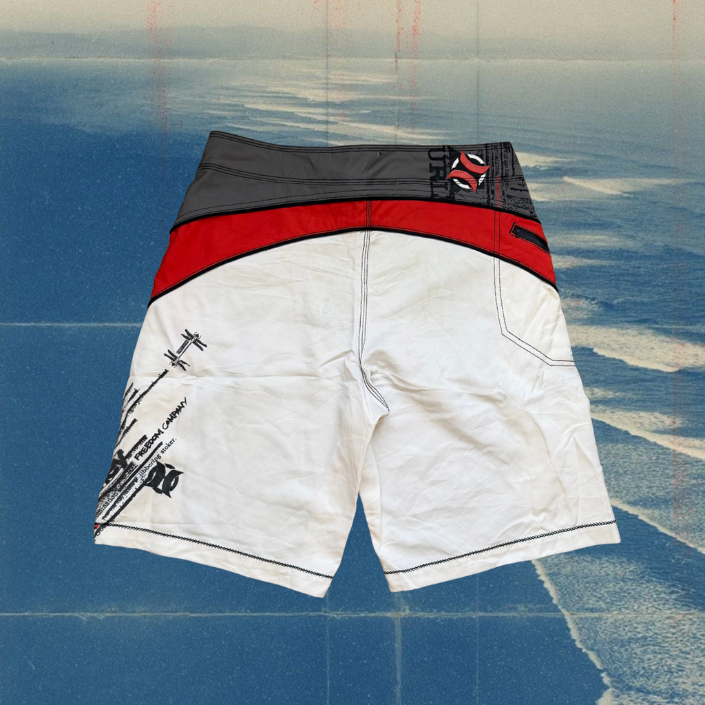Hurley Phantom Freedom black & white & red vintage boardies